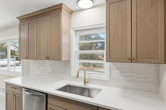 1312 Gary Drive, Saint Paul Park, MN 55071