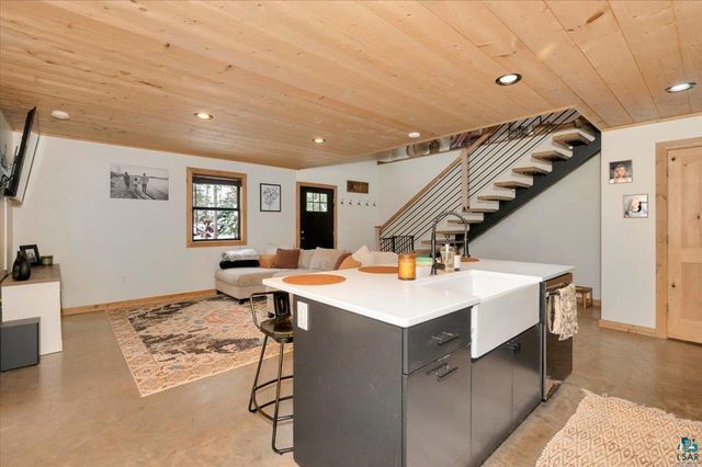 11775 S Hillside St, Solon Springs, WI 54873