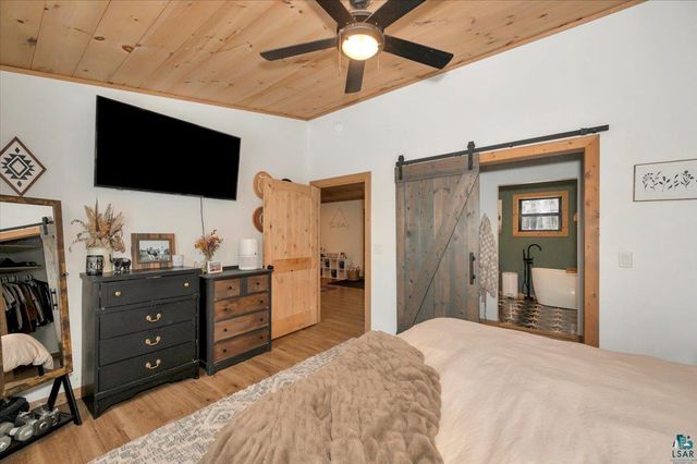 11775 S Hillside St, Solon Springs, WI 54873