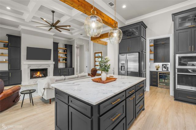 1024 Horizon Hill Drive, Shreveport, LA 71106