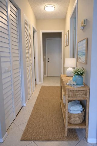 5291 Europa Drive D, Boynton Beach, FL 33437