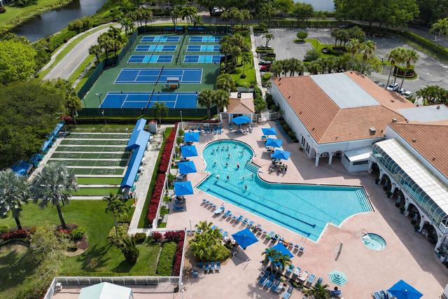 5291 Europa Drive D, Boynton Beach, FL 33437