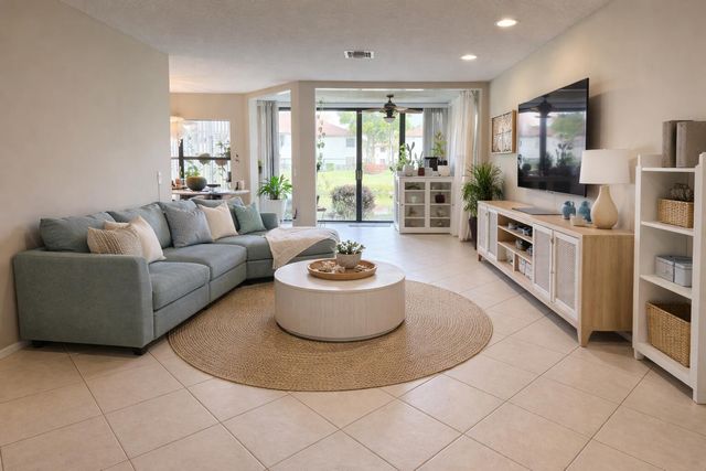 5291 Europa Drive D, Boynton Beach, FL 33437