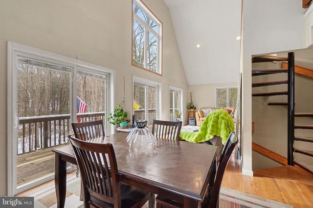 4664 BACK RD, Halifax, PA 17032