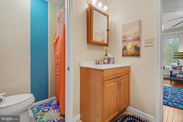 4664 BACK RD, Halifax, PA 17032