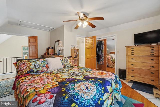 4664 BACK RD, Halifax, PA 17032