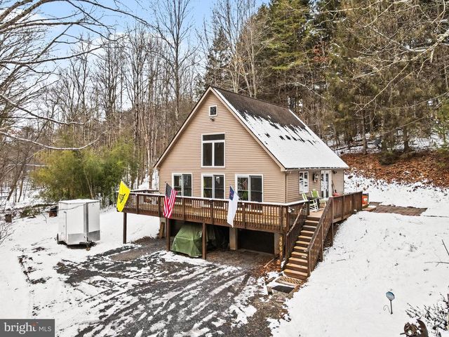 4664 BACK RD, Halifax, PA 17032