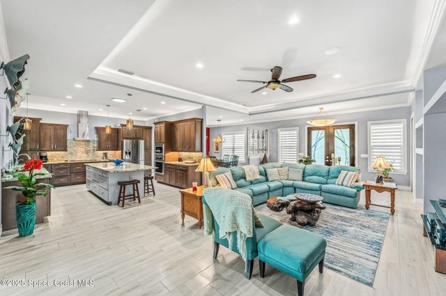 2141 Madden Avenue SW, Palm Bay, FL 32908