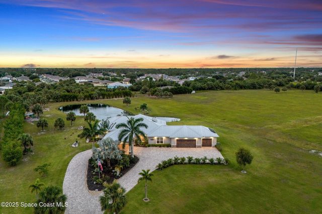 2141 Madden Avenue SW, Palm Bay, FL 32908