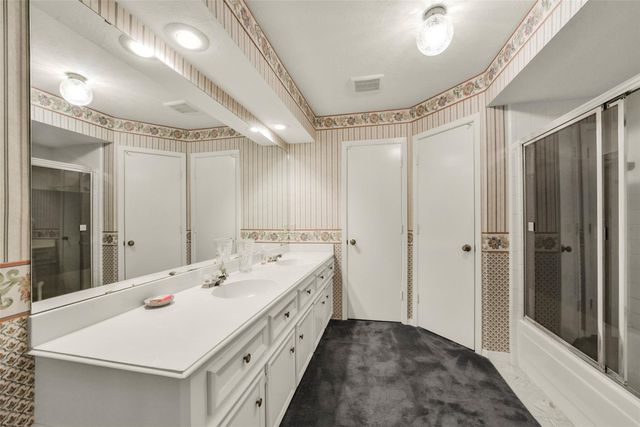 7506 N Hollow Circle, Humble, TX 77396