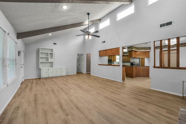 7506 N Hollow Circle, Humble, TX 77396