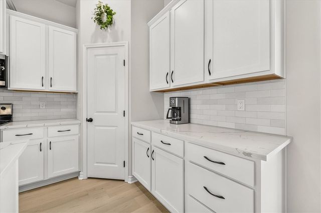 7910 Krypton Dr, Corpus Christi, TX 78414