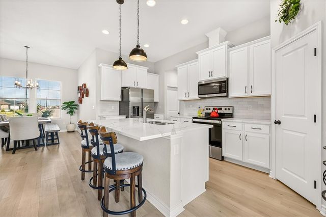 7910 Krypton Dr, Corpus Christi, TX 78414