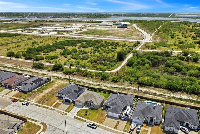 7910 Krypton Dr, Corpus Christi, TX 78414
