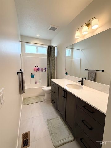 440 S Radiator Way, Boise, ID 83716