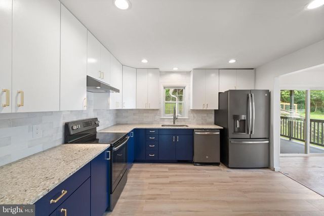 6212 THORNWOOD DR, Alexandria, VA 22310