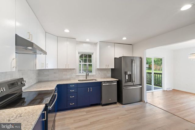 6212 THORNWOOD DR, Alexandria, VA 22310