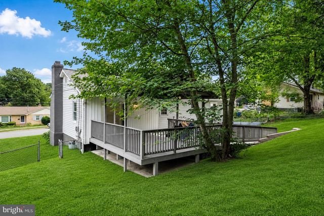 6212 THORNWOOD DR, Alexandria, VA 22310