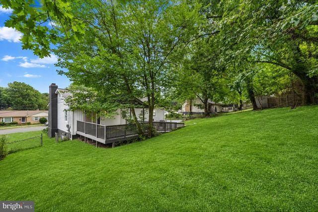 6212 THORNWOOD DR, Alexandria, VA 22310