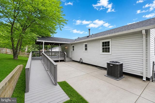 6212 THORNWOOD DR, Alexandria, VA 22310