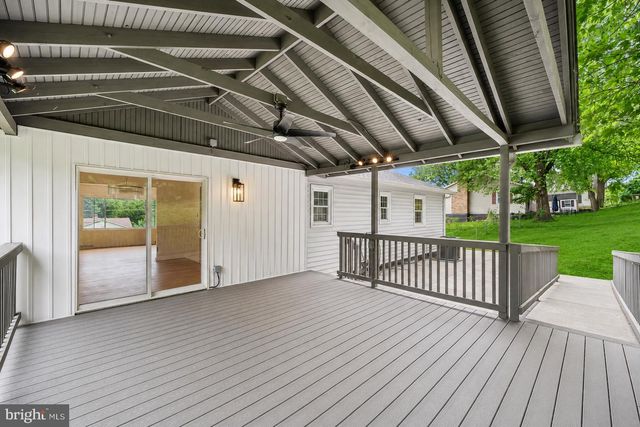 6212 THORNWOOD DR, Alexandria, VA 22310