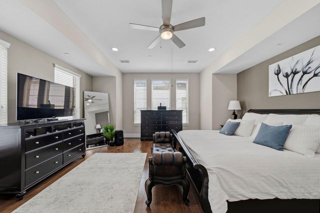 5467 Larkin Street, Houston, TX 77007