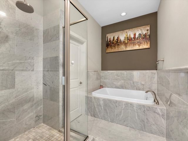 5467 Larkin Street, Houston, TX 77007