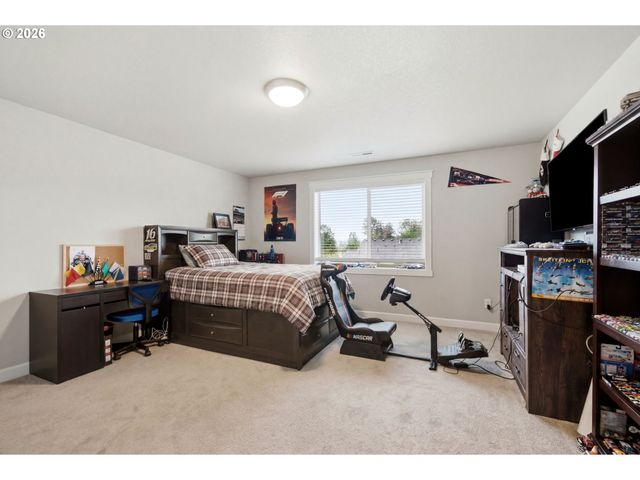 618 E TANOAK Ave, La Center, WA 98629