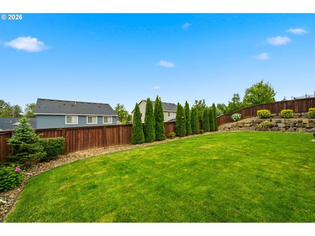 618 E TANOAK Ave, La Center, WA 98629