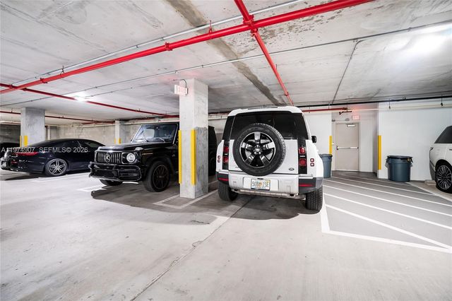 2900 NE 7th Ave TH-103, Miami, FL 33137