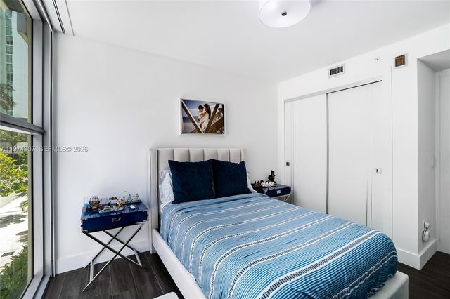 2900 NE 7th Ave TH-103, Miami, FL 33137