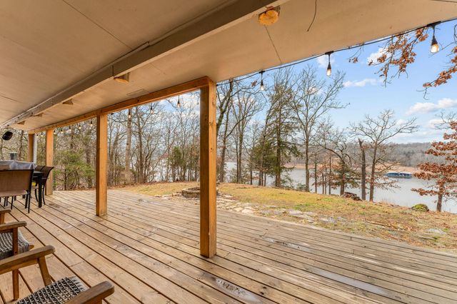 25591 Farm Road 2265, Golden, MO 65658