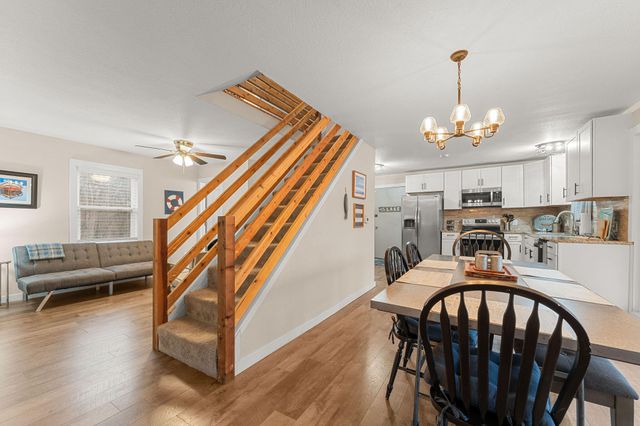 25591 Farm Road 2265, Golden, MO 65658