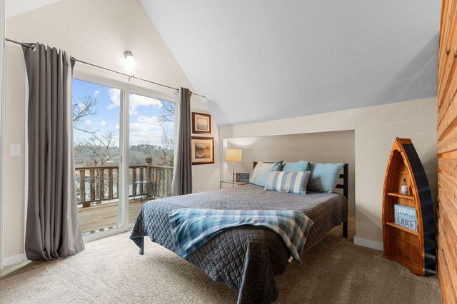 25591 Farm Road 2265, Golden, MO 65658