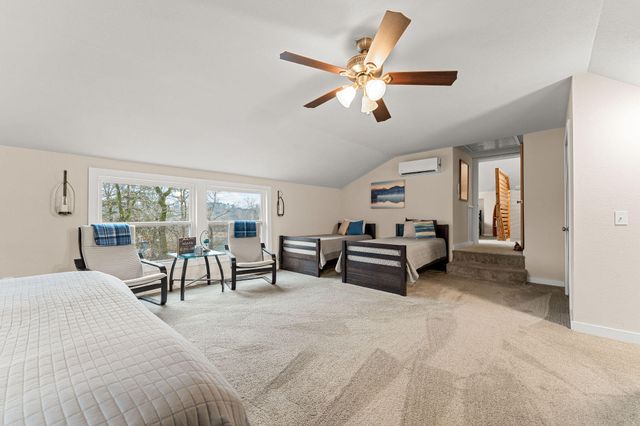 25591 Farm Road 2265, Golden, MO 65658