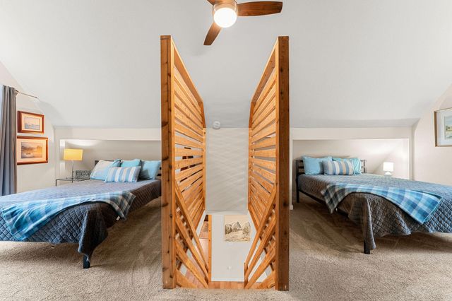 25591 Farm Road 2265, Golden, MO 65658