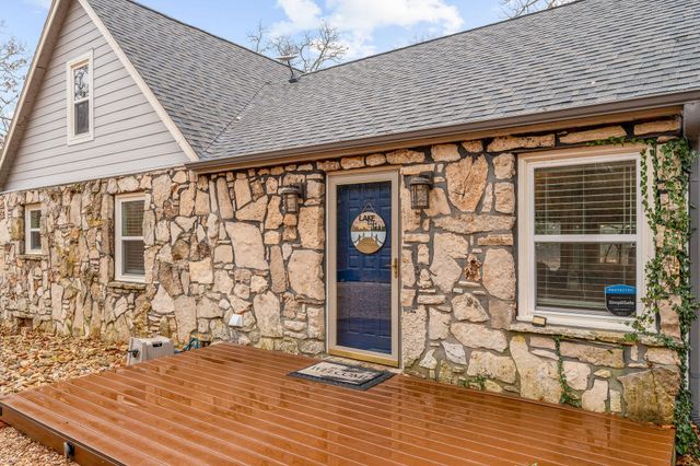 25591 Farm Road 2265, Golden, MO 65658