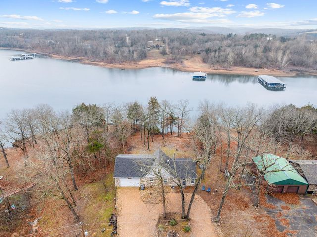 25591 Farm Road 2265, Golden, MO 65658