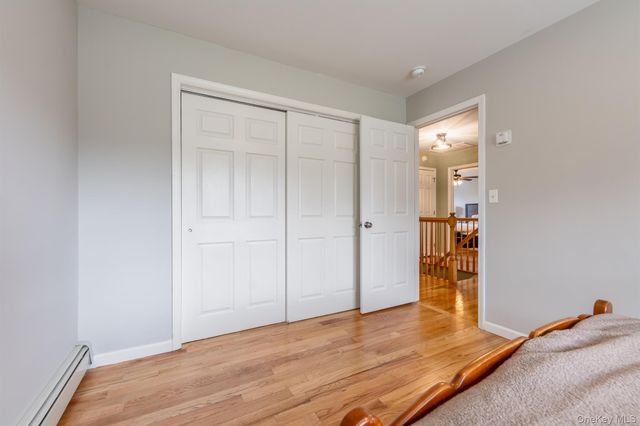 1 Sean Court, Rock Tavern, NY 12575
