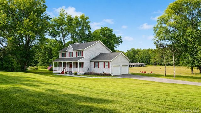 1 Sean Court, Rock Tavern, NY 12575