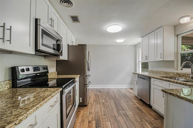 2201 CAMELLIA DRIVE, Longwood, FL 32779