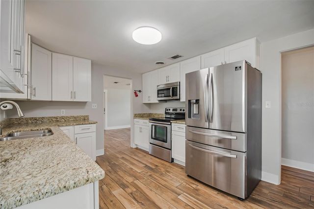 2201 CAMELLIA DRIVE, Longwood, FL 32779