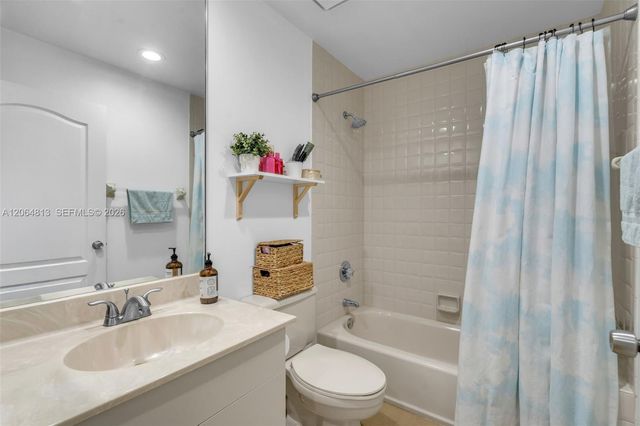 1051 Deerpath Court, Weston, FL 33326