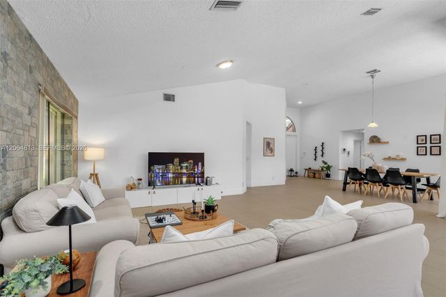 1051 Deerpath Court, Weston, FL 33326