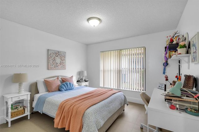 1051 Deerpath Court, Weston, FL 33326