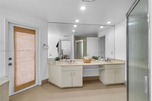 1051 Deerpath Court, Weston, FL 33326