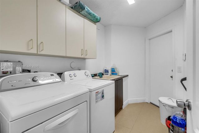 1051 Deerpath Court, Weston, FL 33326