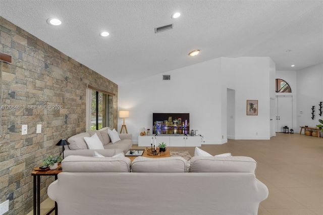 1051 Deerpath Court, Weston, FL 33326