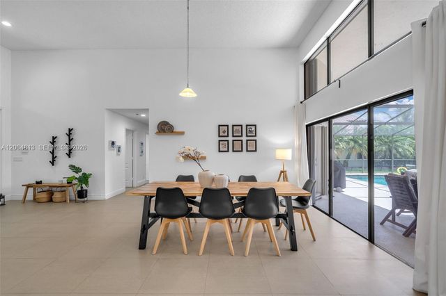 1051 Deerpath Court, Weston, FL 33326