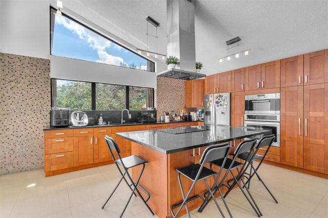 1051 Deerpath Court, Weston, FL 33326
